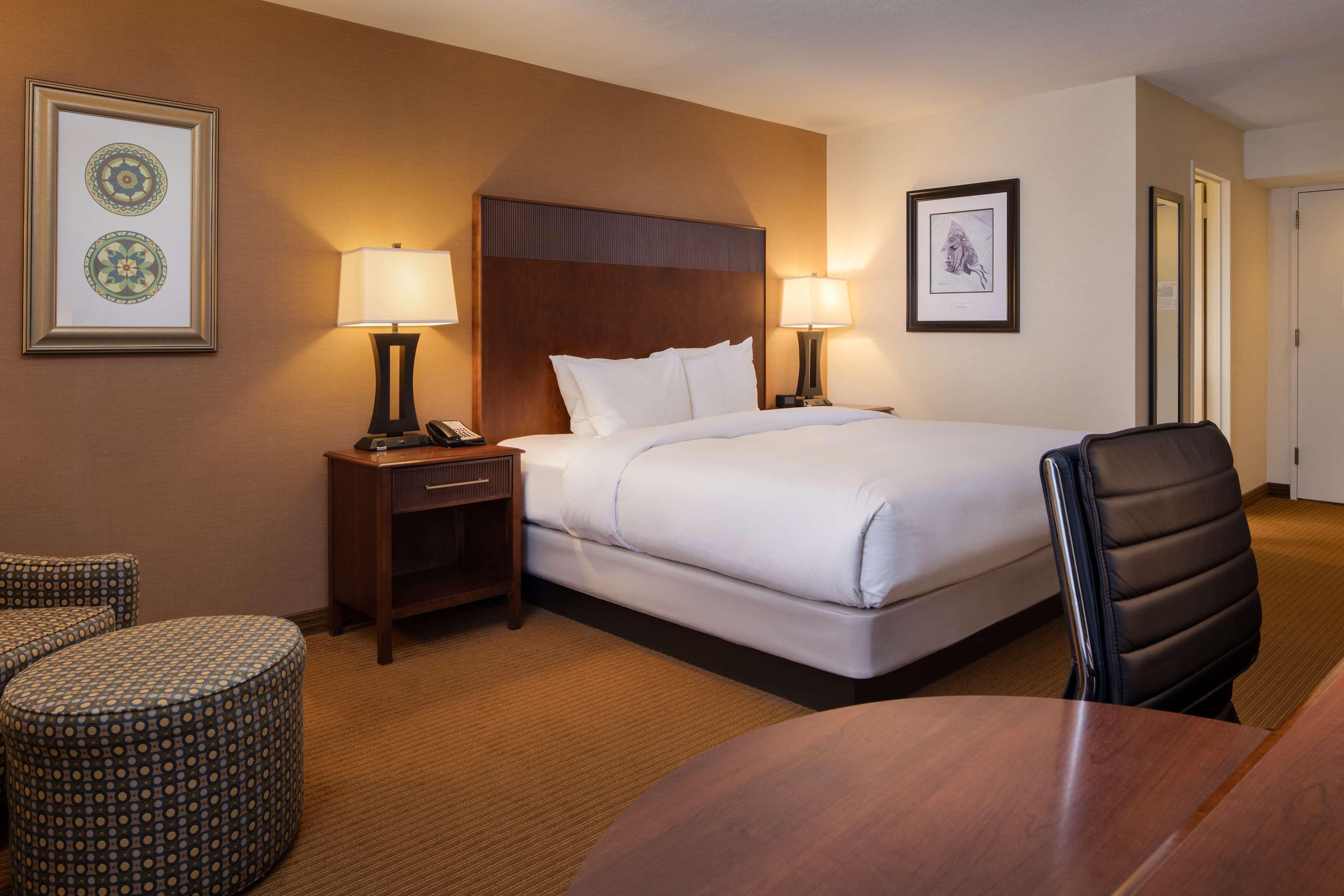 ดับเบิลทรี บาย ฮิลตัน ฟิลาเดลเฟีย แอร์พอร์ต Hotel ภายนอก รูปภาพ
