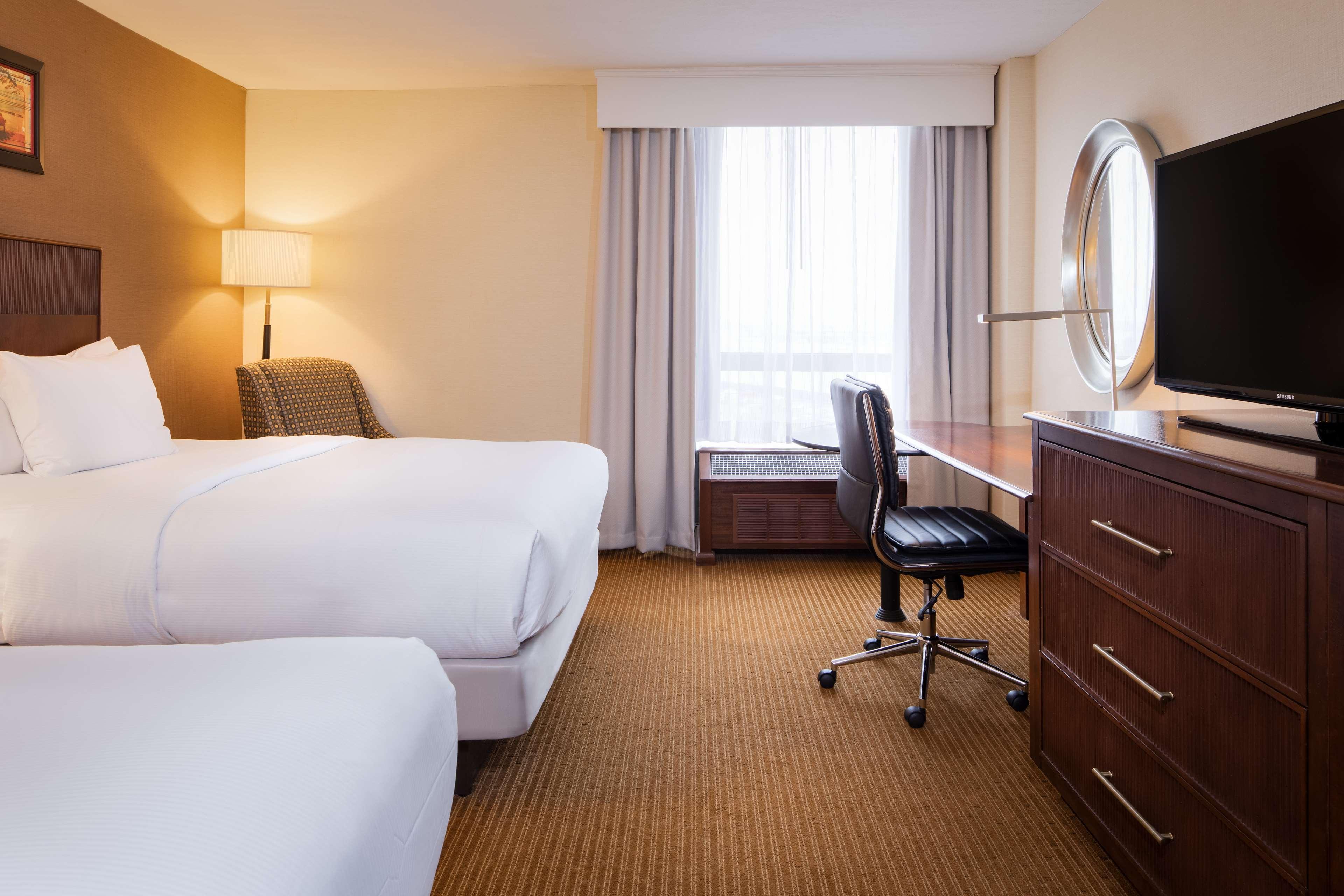 ดับเบิลทรี บาย ฮิลตัน ฟิลาเดลเฟีย แอร์พอร์ต Hotel ภายนอก รูปภาพ