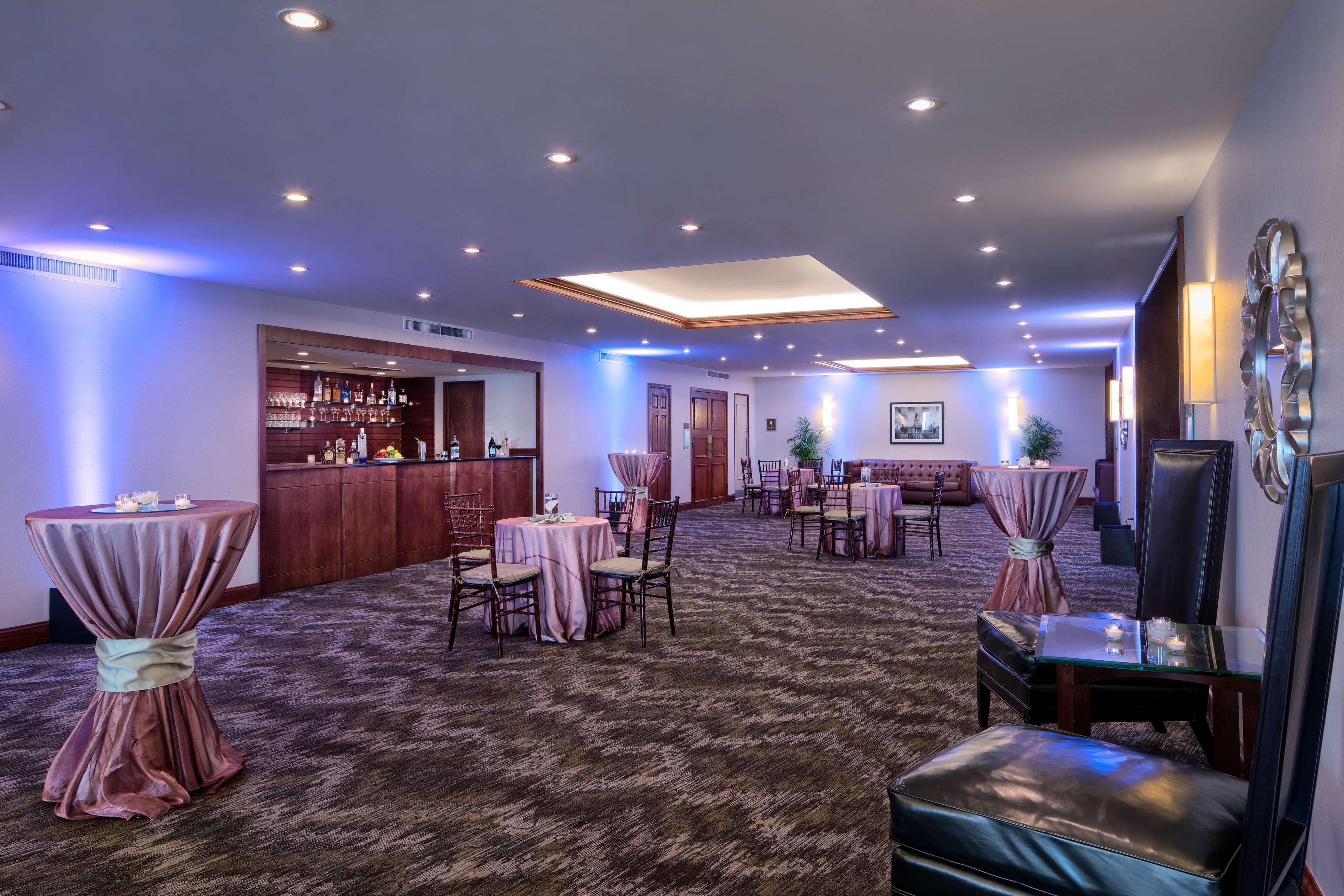 ดับเบิลทรี บาย ฮิลตัน ฟิลาเดลเฟีย แอร์พอร์ต Hotel ภายนอก รูปภาพ